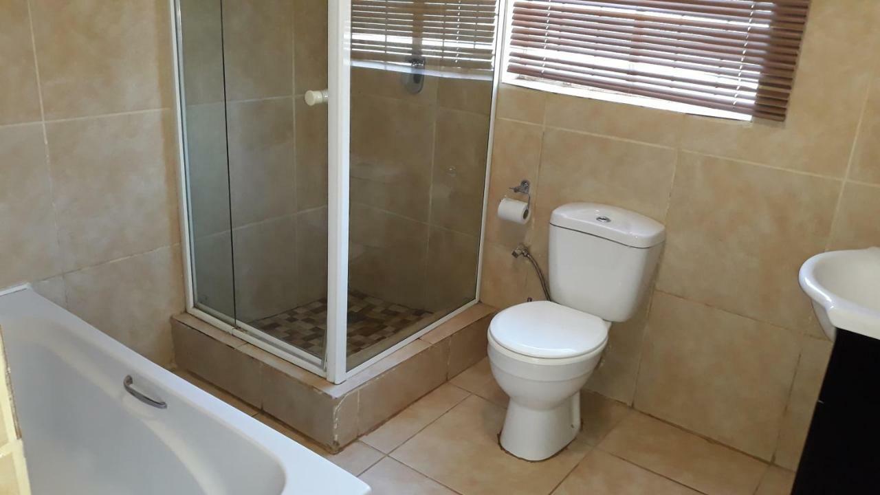 Goedehoop Guesthouse Zeerust Esterno foto