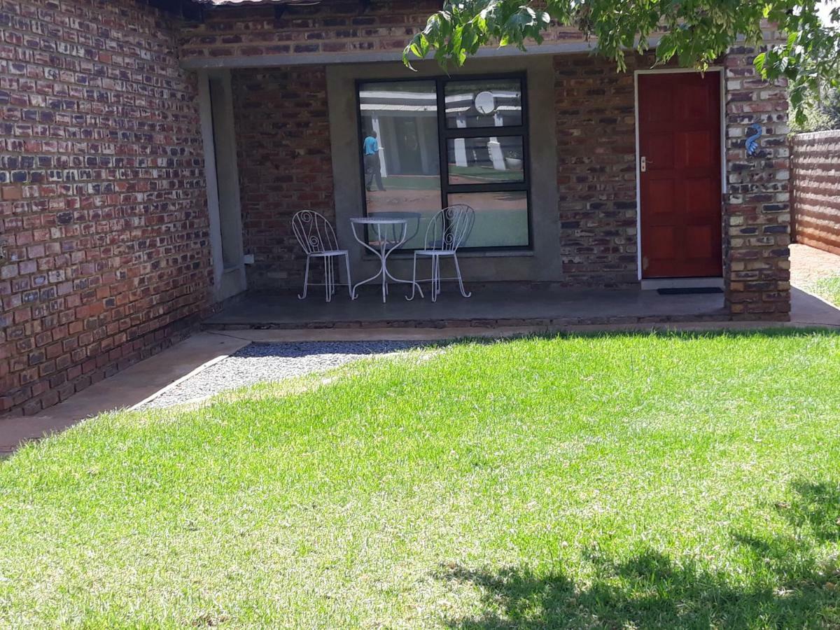 Goedehoop Guesthouse Zeerust Esterno foto